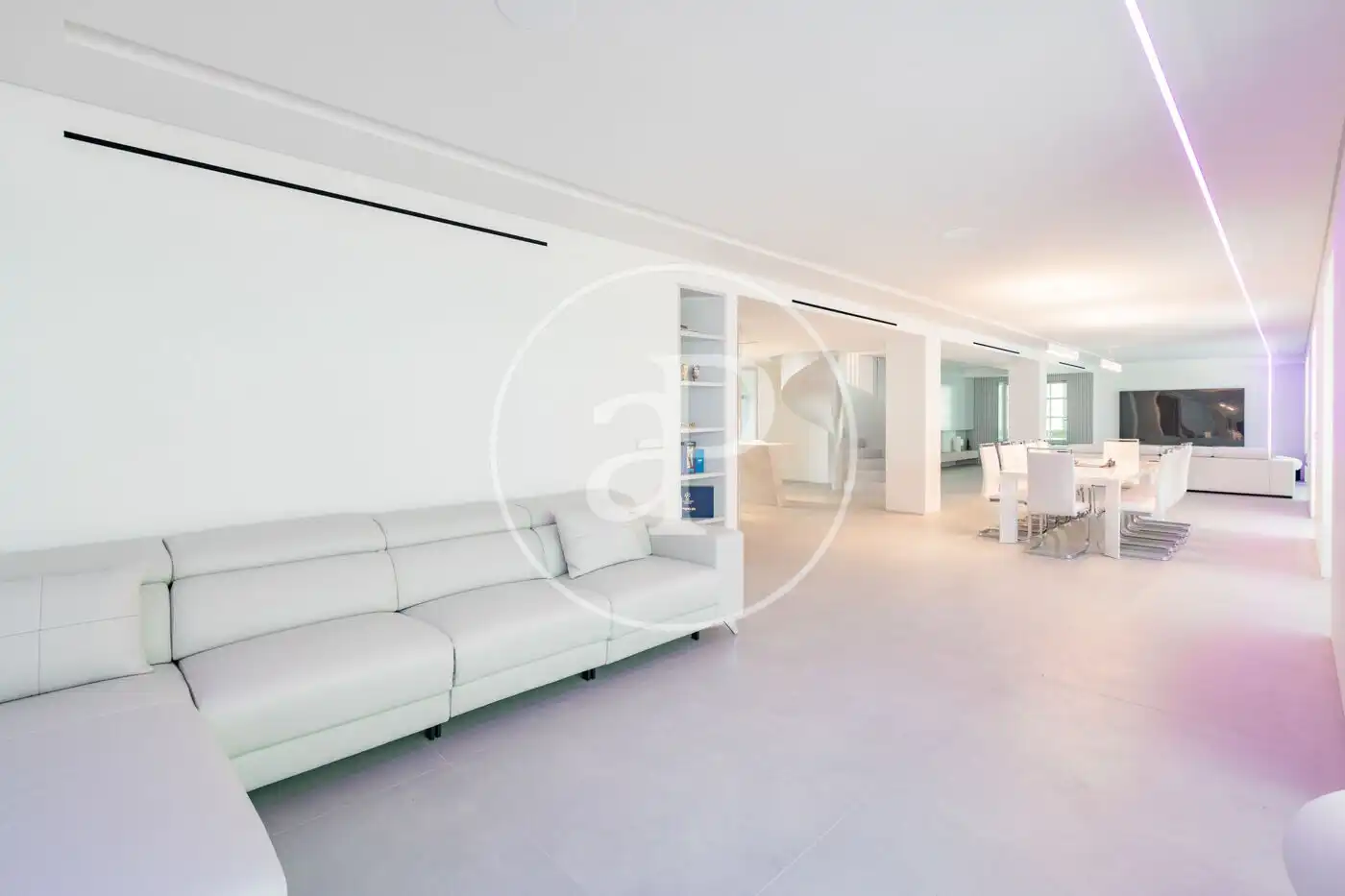 Sala d'estar de Àtic en venda en Madrid amb Aire condicionat, Calefacció i Terrassa