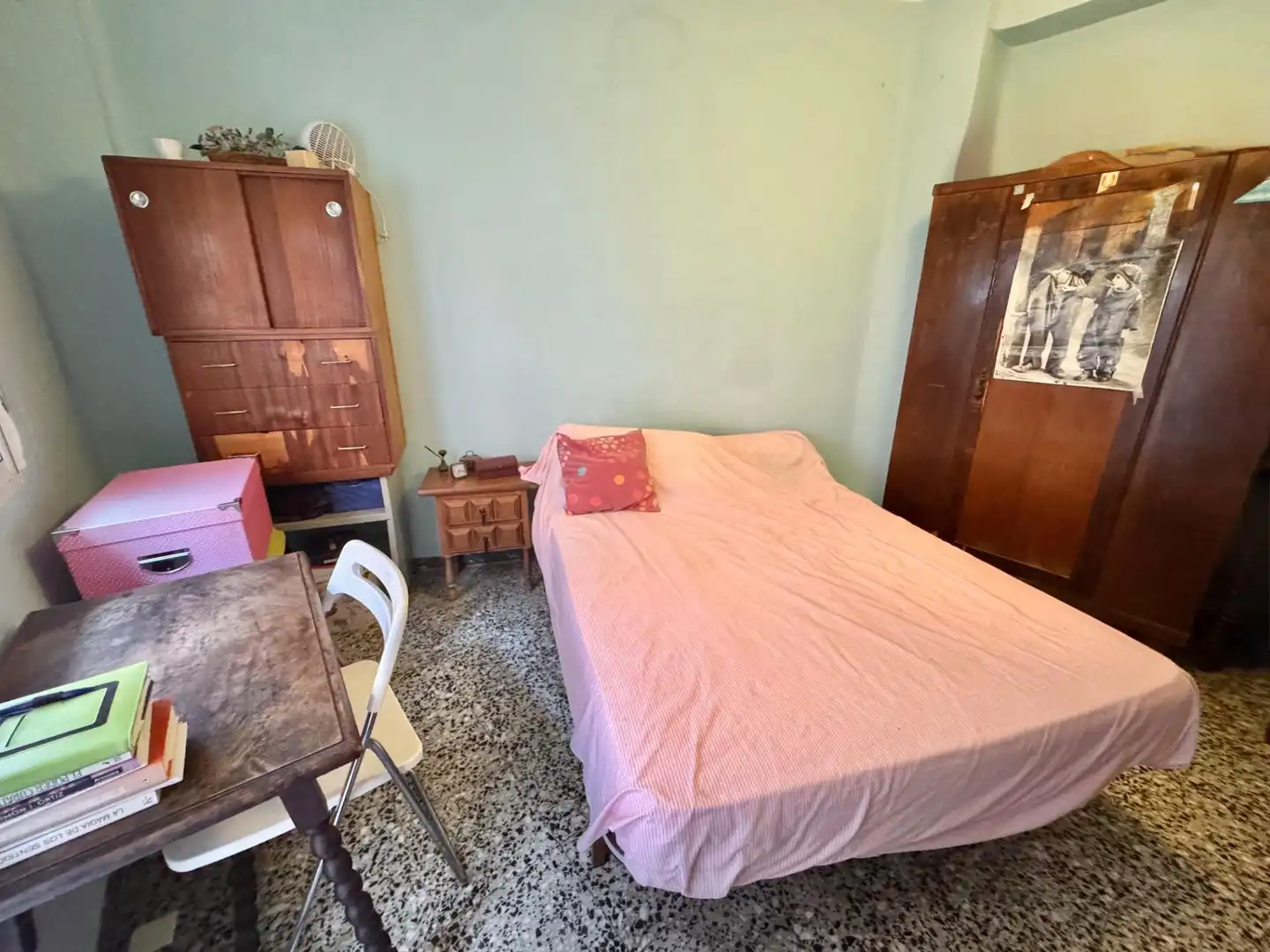 Habitación de Piso en venta en Orihuela con Balcón
