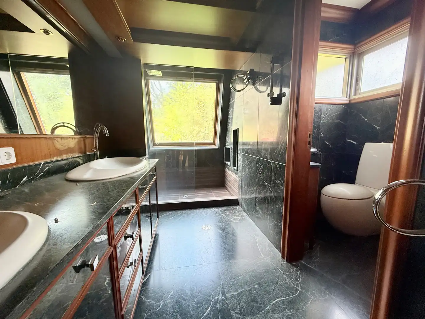 Bathroom of Houses for sale in Vigo   with Air Conditioner, Heating and Private garden