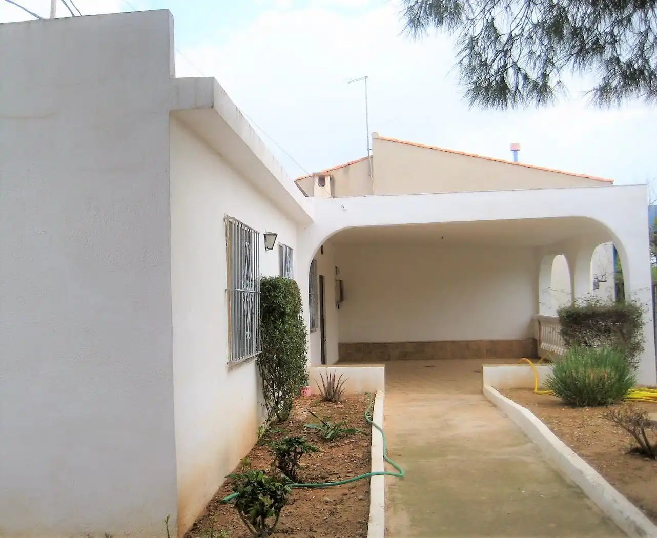 House with garden for sale in Boverals - Saldonar
