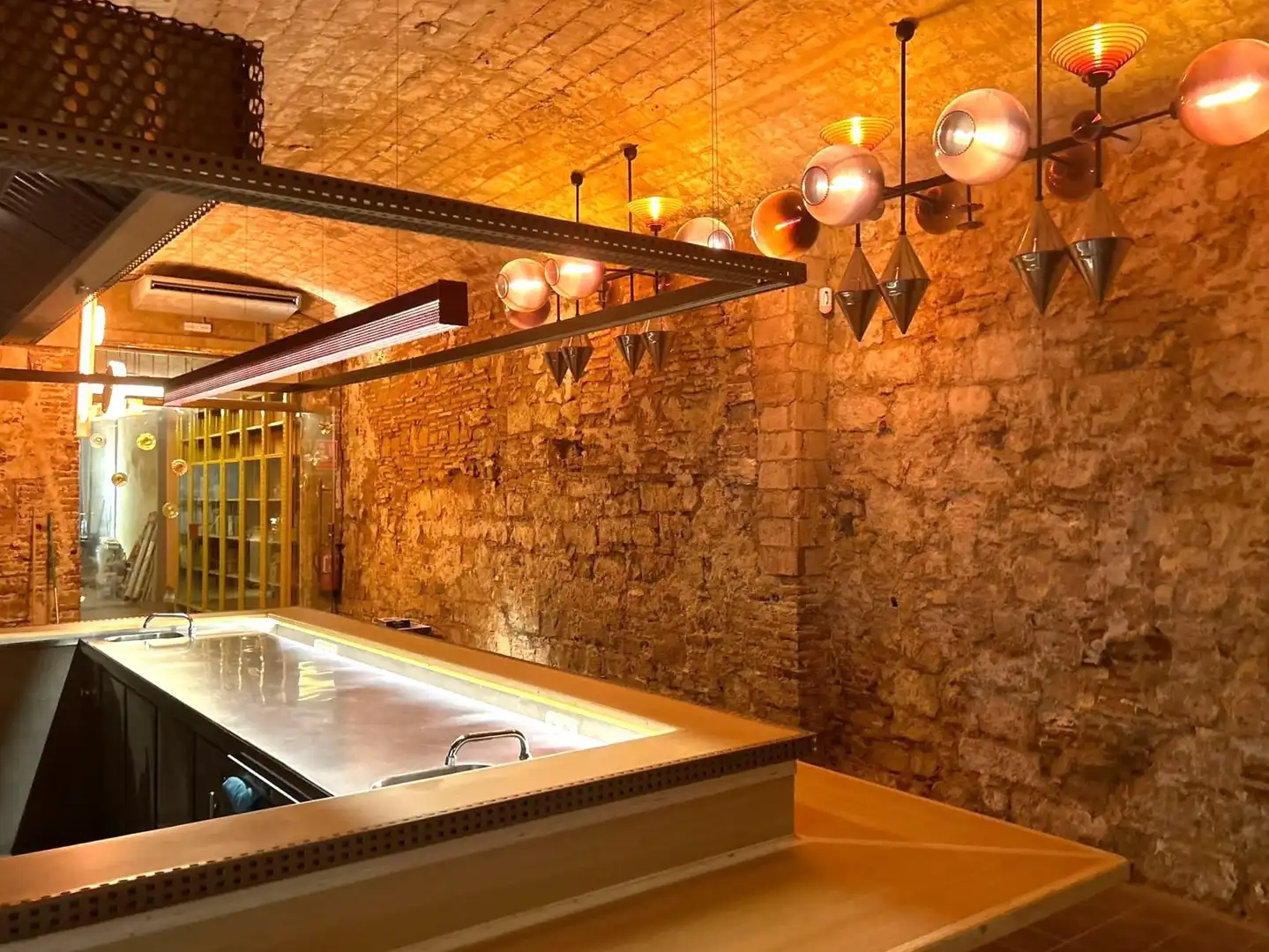 Business premises for transfer in Carrer Carrer Avinyó