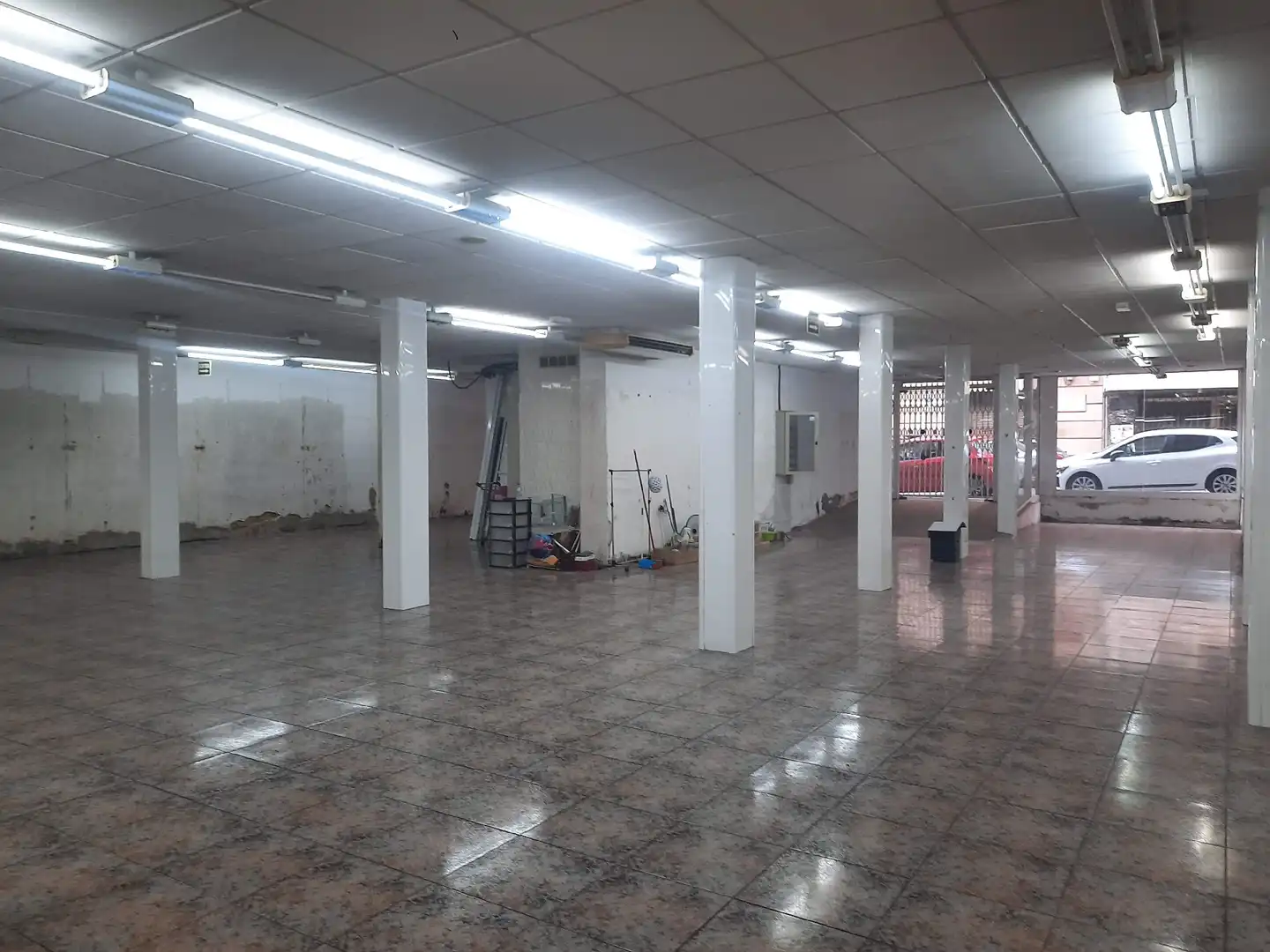 Local de alquiler en Nou Eixample Sud