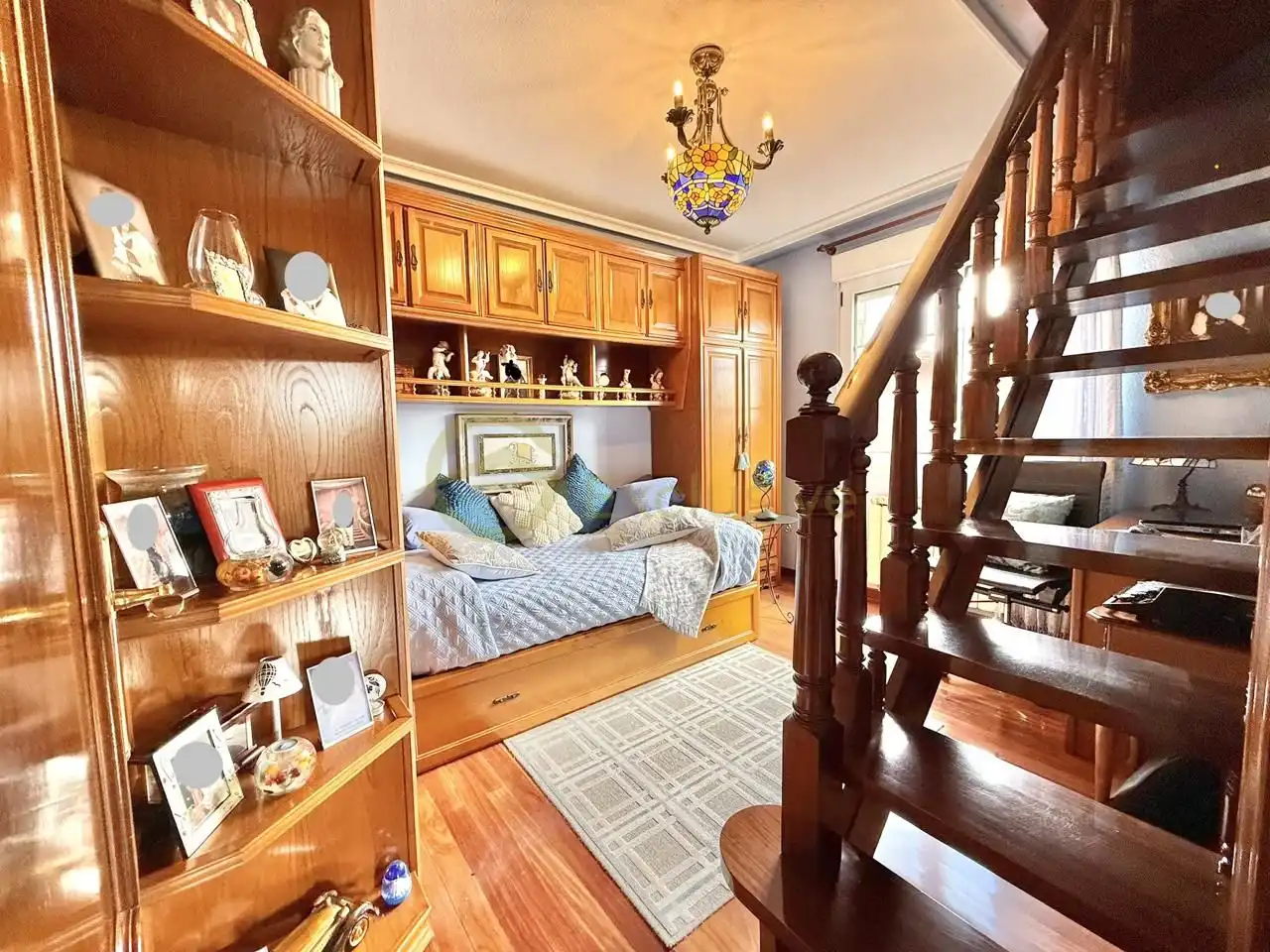 Habitación de Casa o chalet en venta en Castrillón con Calefacción, Jardín privado y Parquet