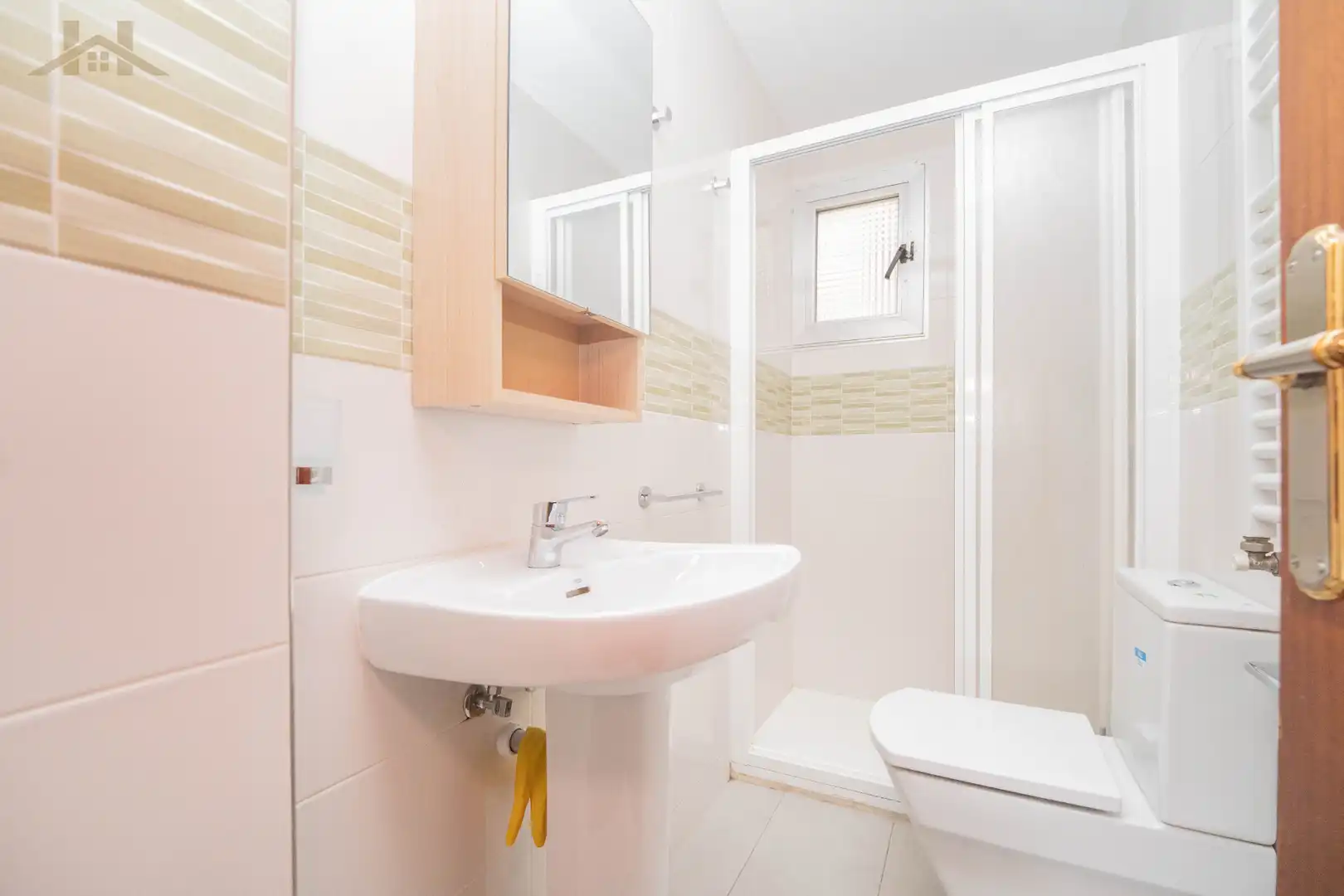 Bathroom of Flat for sale in Torrejón de Ardoz  with Furnished