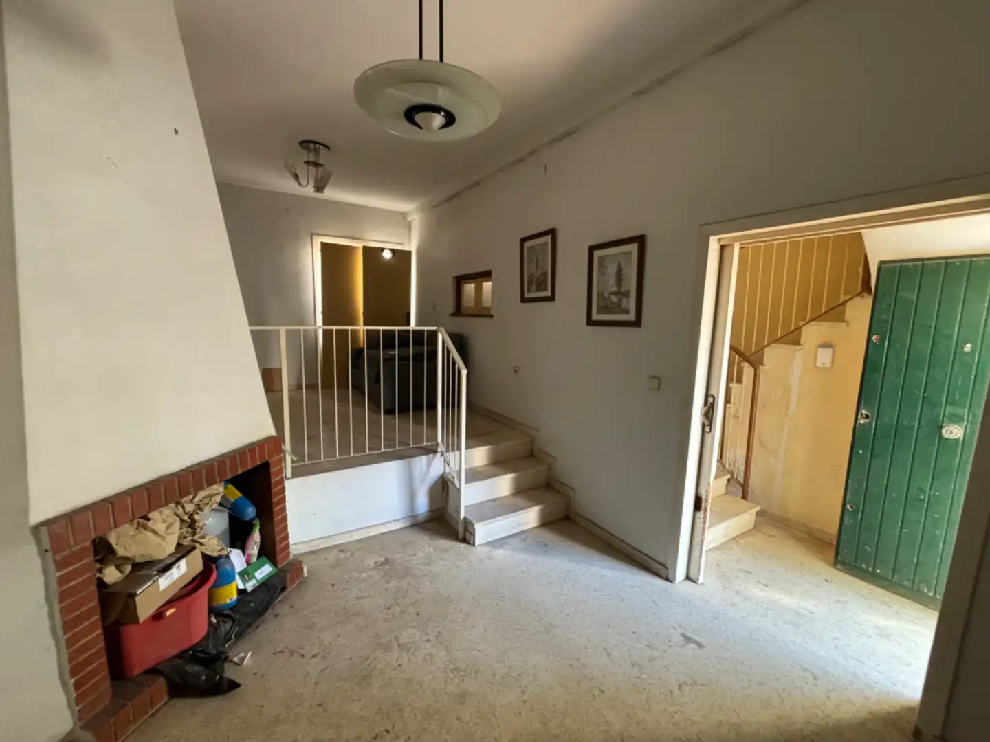 Casa aparellada en venda a Avenida de los Almendros, imagen 3