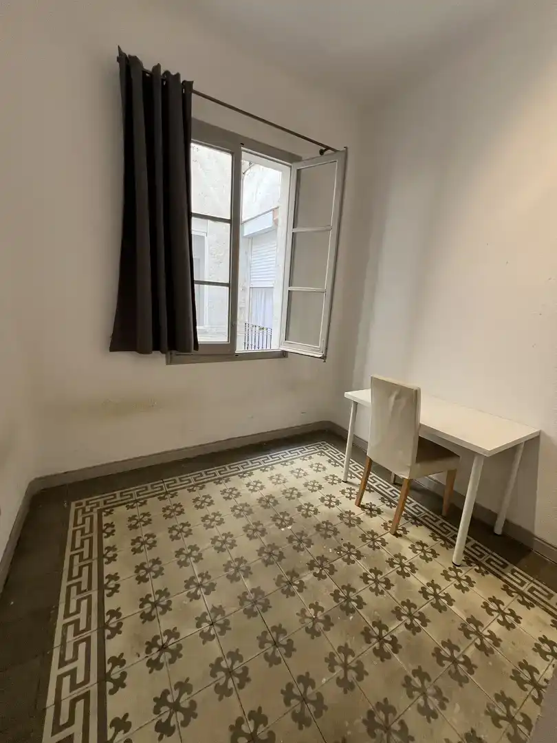 Bedroom of Flat for sale in  Madrid Capital  with Air Conditioner and Balcony