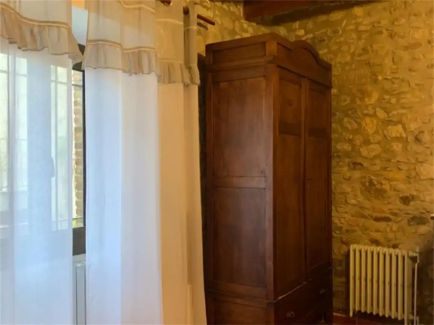 Habitación de Casa adosada en venta en Forallac con Balcón