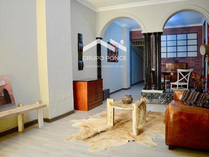 Sala d'estar de Pis en venda en Jerez de la Frontera amb Moblat