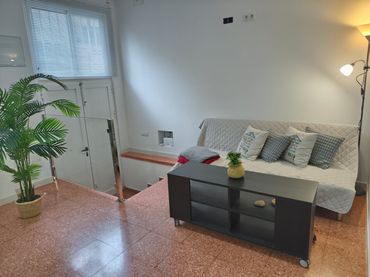 Apartamento con ascensor en alquiler en Calle Faro 66
