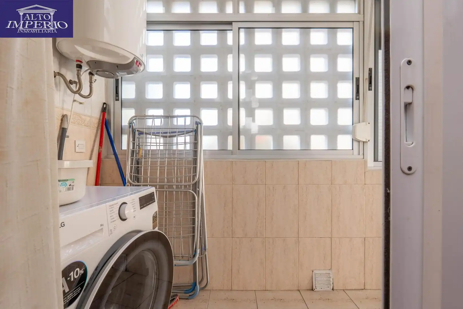 Appartamento con piscina in vendita a Calle BLASCO IBAÑEZ 20, imagen 12