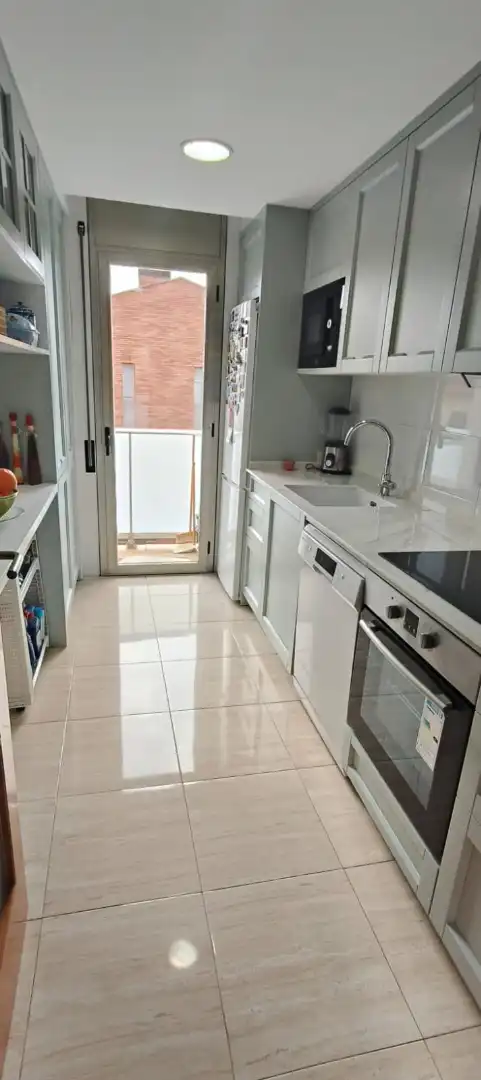 Flat for sale in Carrer Illes Canàries, Centre
