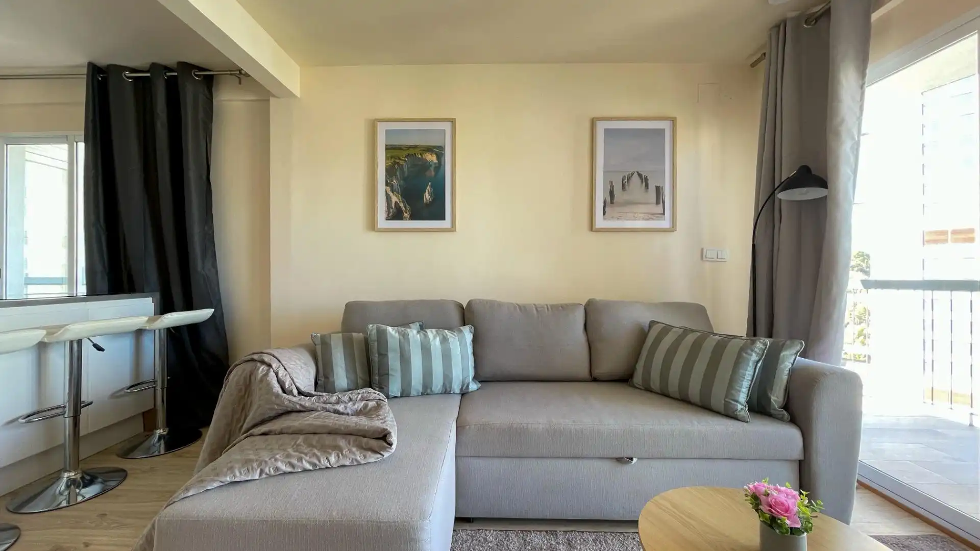 Living room of Apartments for rent in Benidorm  with Air Conditioner, Terrace and Furnished