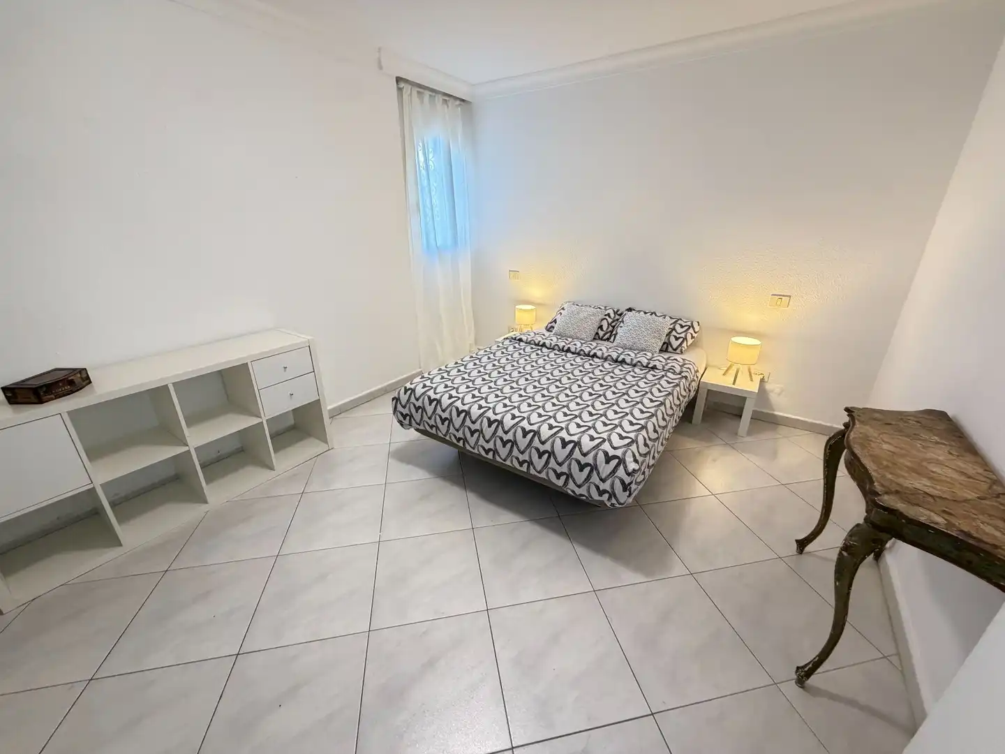 Habitación de Apartamento de alquiler en Puerto de la Cruz con Calefacción, Terraza y Trastero