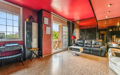 Living room of Flat for sale in Sant Feliu de Llobregat  with Heating, Storage room and Furnished