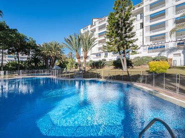 Attique avec piscine à vendre à Nueva Andalucía