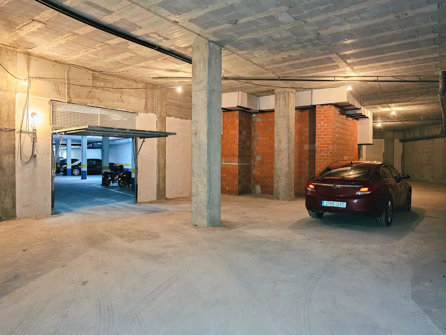 Aparcament de Local en venda en Zaragoza