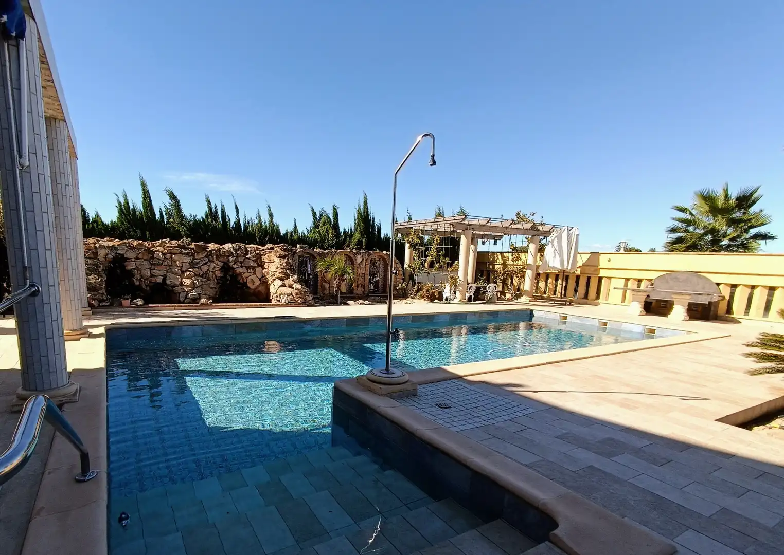 Swimming pool of Houses for sale in San Fulgencio  with Air Conditioner, Heating and Private garden