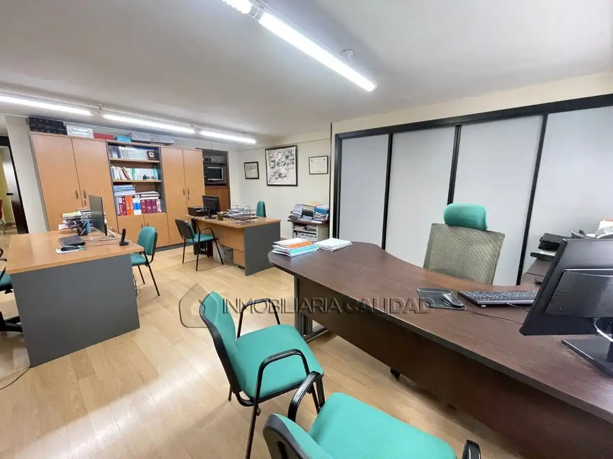 Oficina en venda en Burgos amb Calefacció