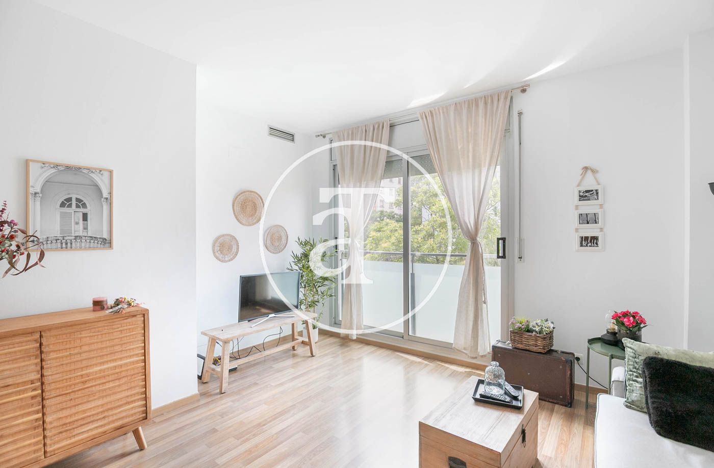 Sala d'estar de Pis de lloguer en  Barcelona Capital amb Aire condicionat, Calefacció i Moblat