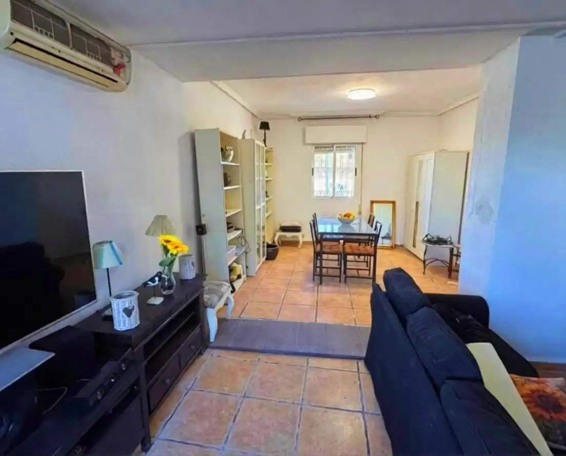 Sala d'estar de Casa o xalet en venda en Cox amb Piscina