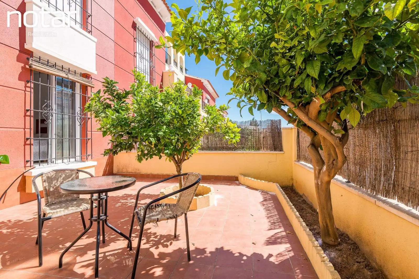 Terrasse von Wohnungen zum Verkauf in Torrevieja mit Privatgarten, Terrasse und Gemeinschaftspool