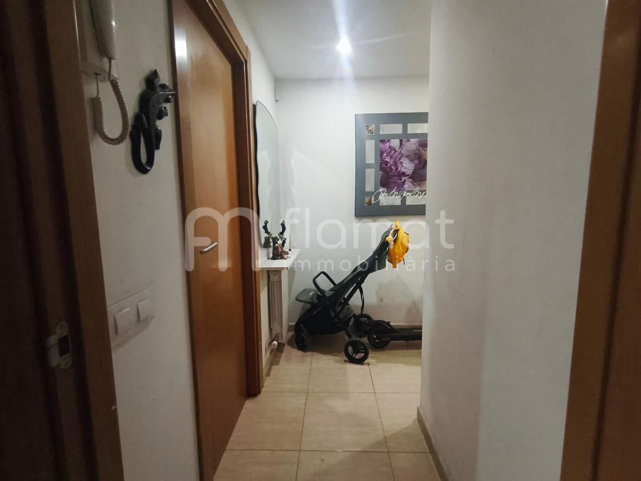 Flat for sale in Carrer Rei Martí l'Humà