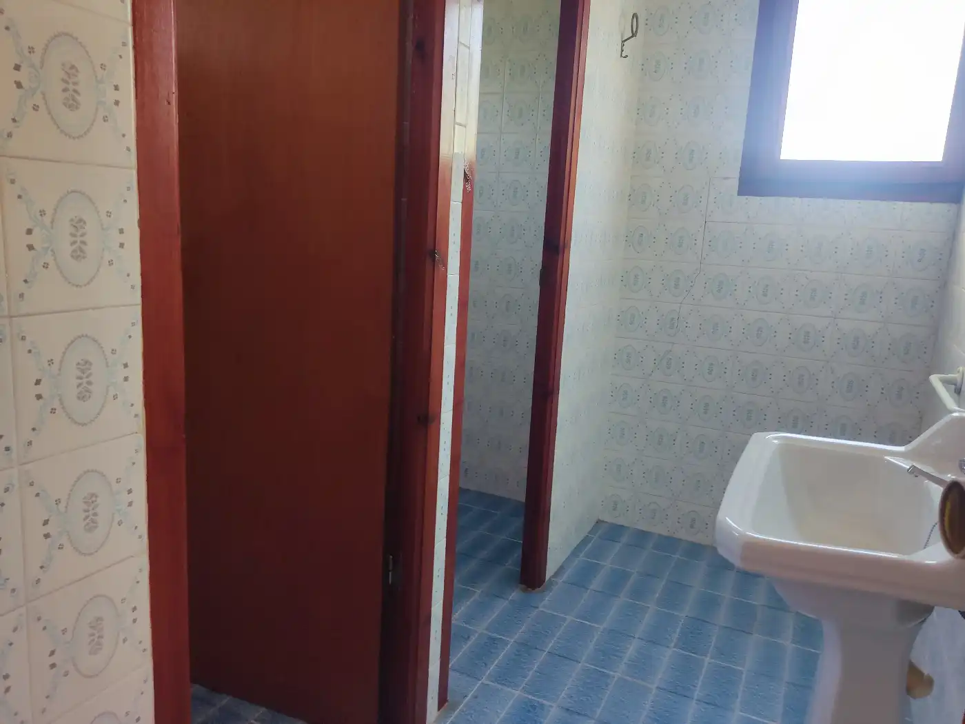 Badezimmer von Country house zum Verkauf in Rossell mit Privatgarten, Abstellraum und Möbliert