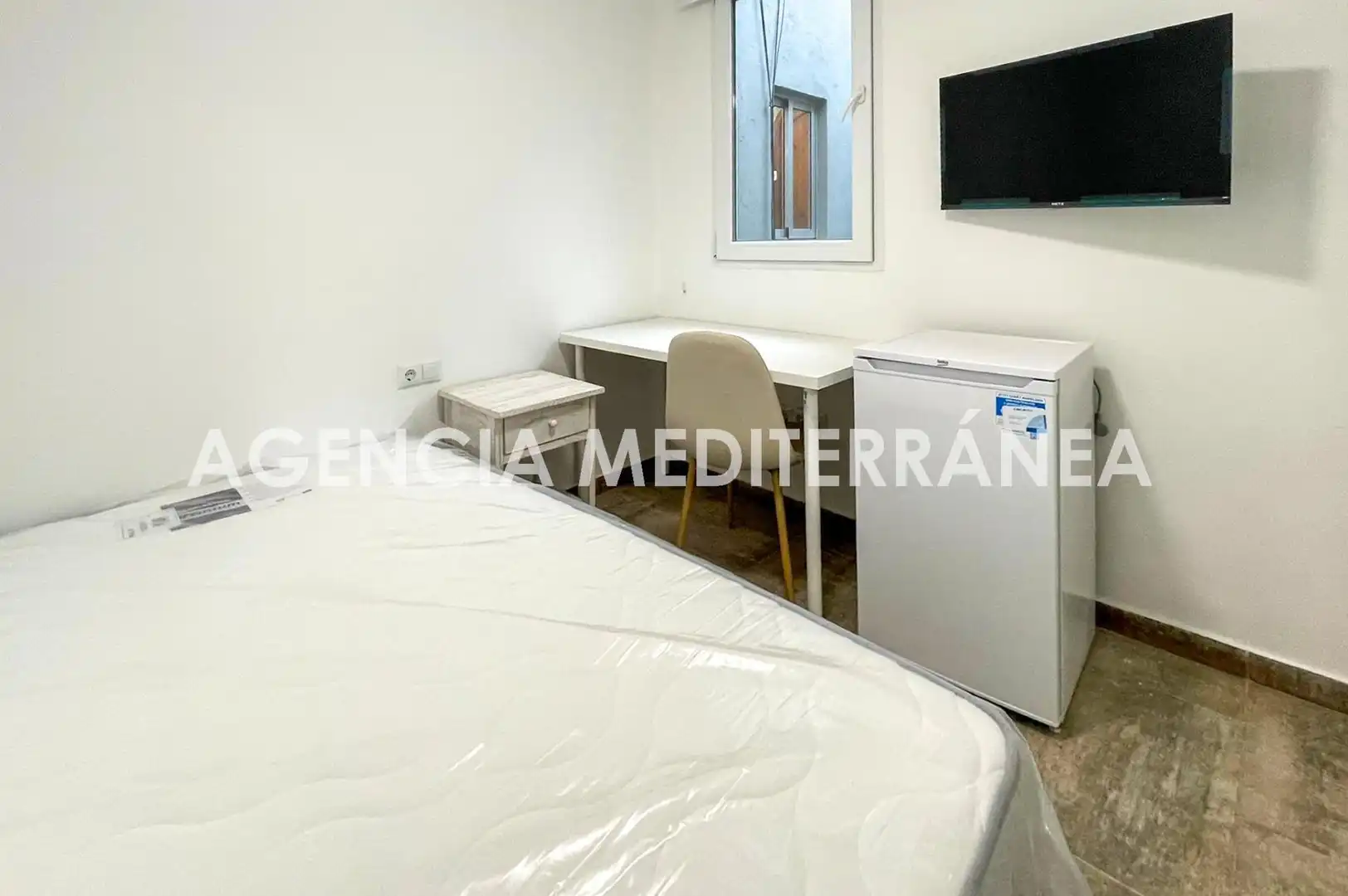 Habitación de Piso para compartir en Burjassot con Amueblado