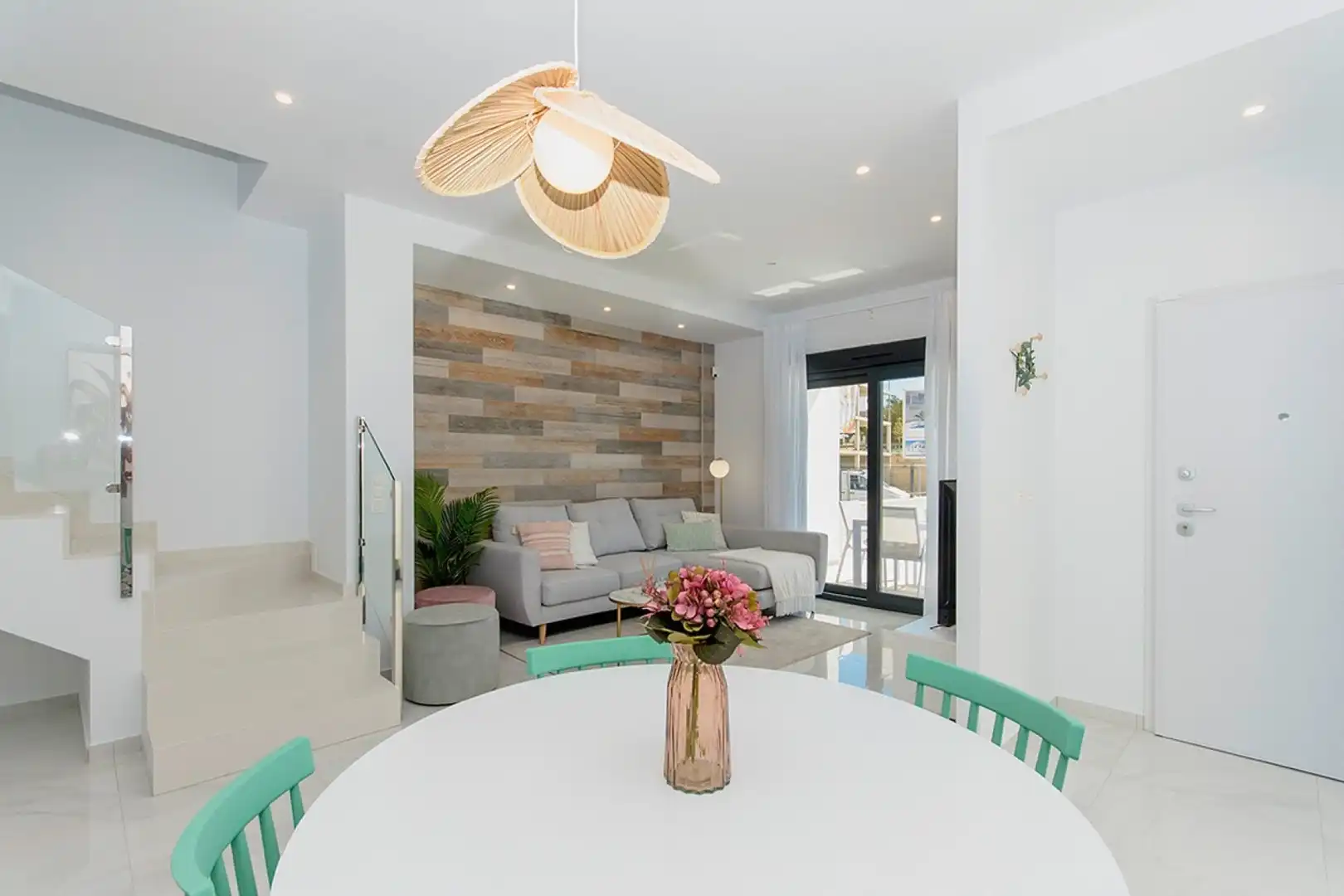 Chalet con terraza en venta en Vistabella Golf, imagen 3
