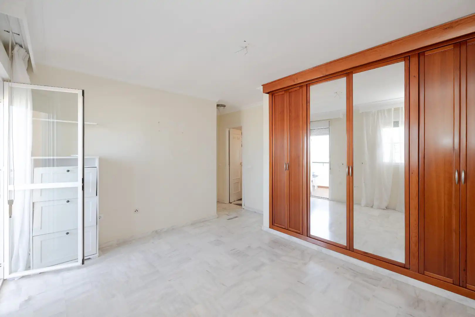 Dormitori de Dúplex en venda en Rincón de la Victoria amb Aire condicionat, Calefacció i Jardí privat