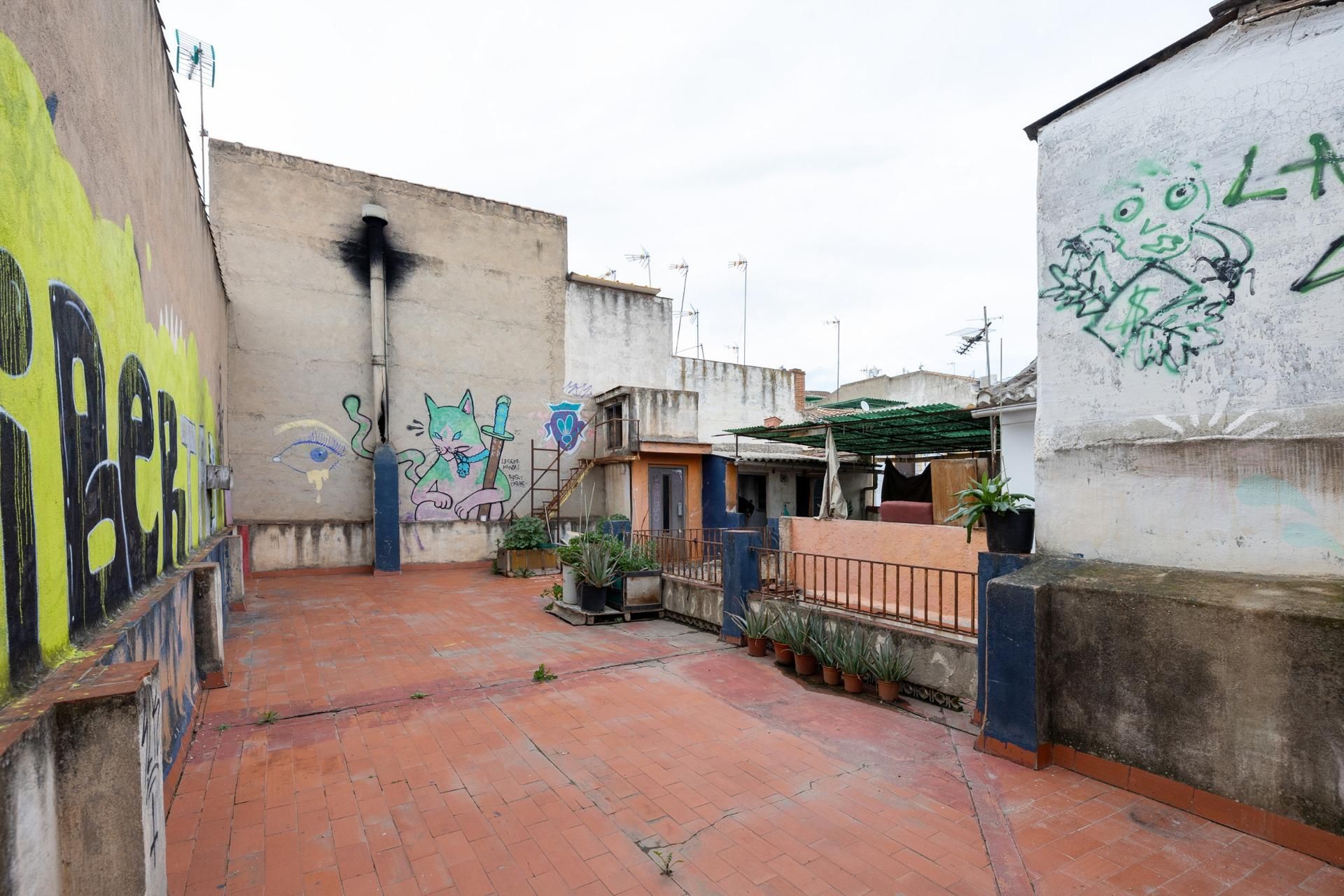 Vista exterior de Casa o xalet en venda en  Granada Capital amb Terrassa i Balcó