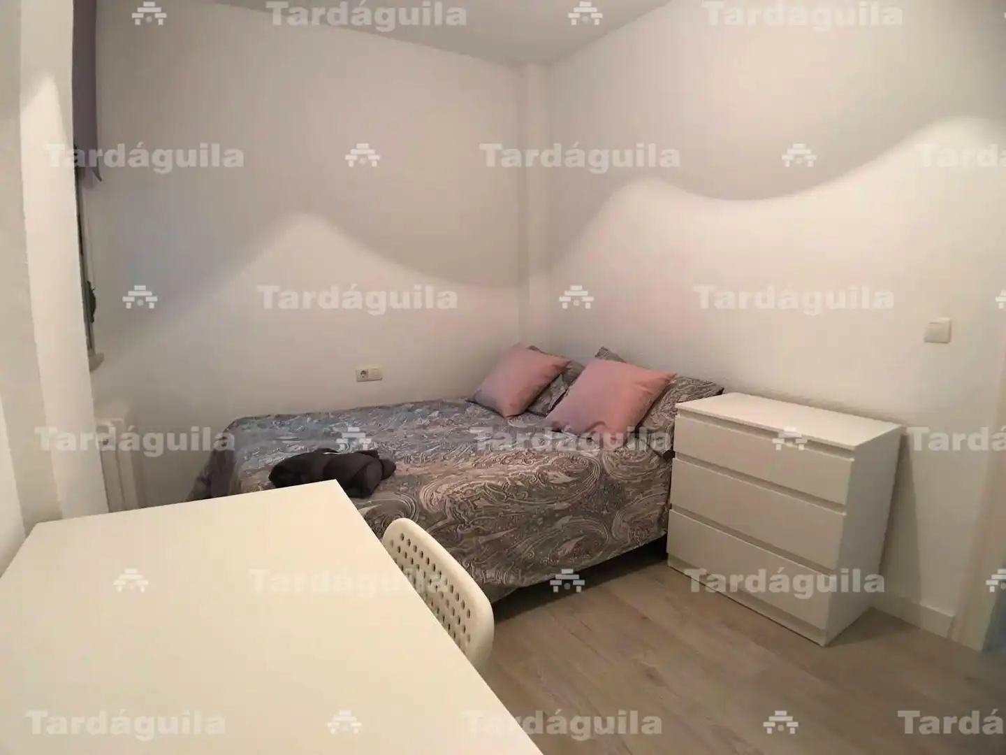 Bedroom of Flat for rent in Salamanca  with Heating