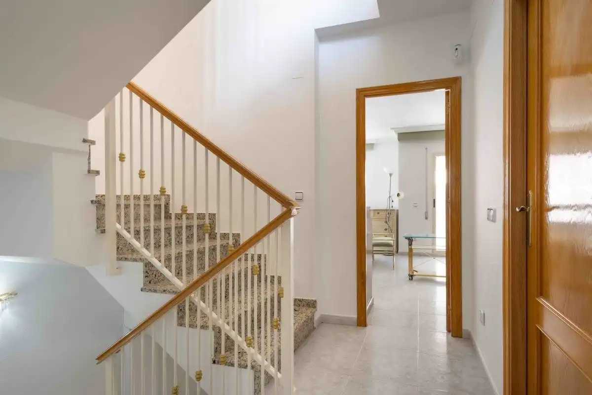 Maisonette zur Miete in Murcia mit Klimaanlage, Heizung und Terrasse