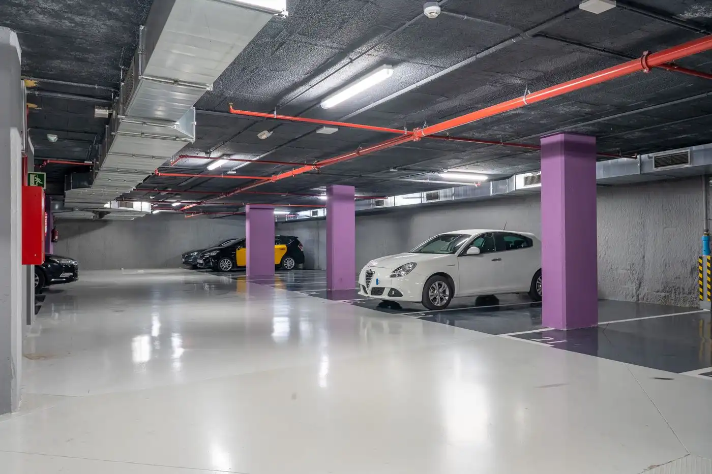 Parking of Garage for rent in Barcelona