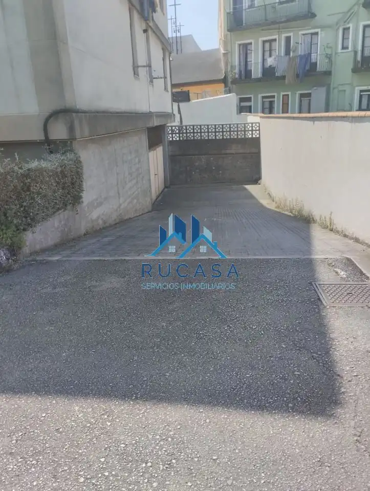 Garaje en venta en De Bilbao, Sierrapando