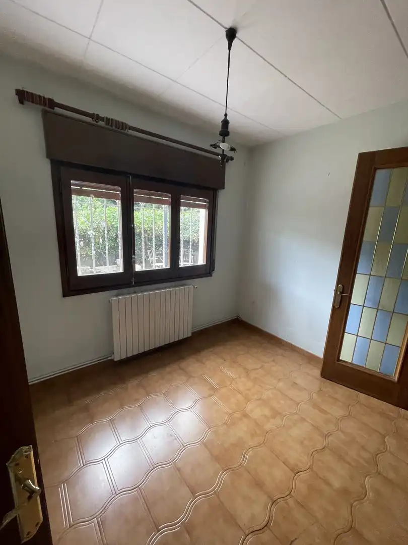Bedroom of Houses for sale in Girona  with Terrace