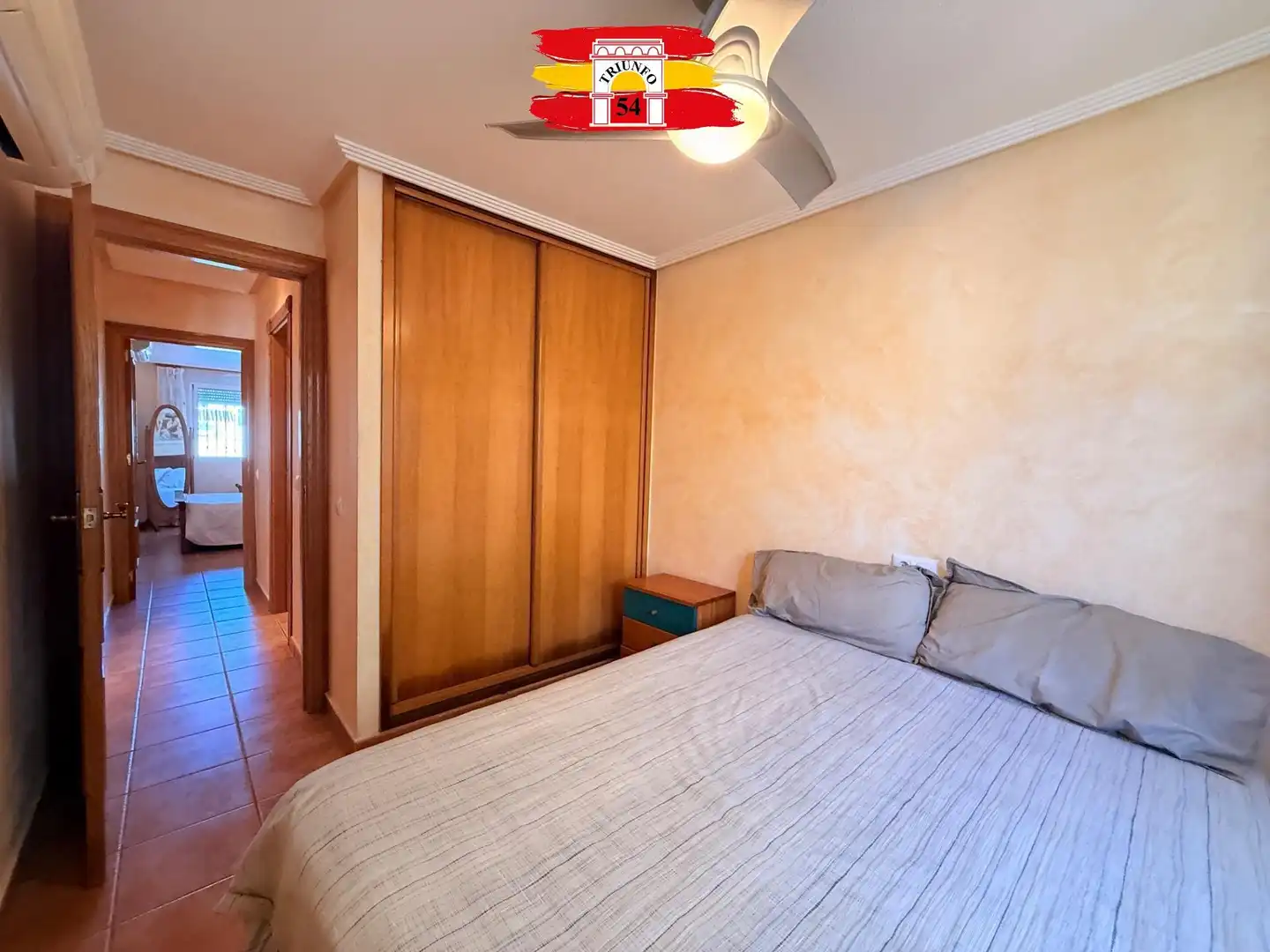 Habitación de Casa adosada en venta en Pilar de la Horadada con Aire acondicionado, Calefacción y Jardín privado