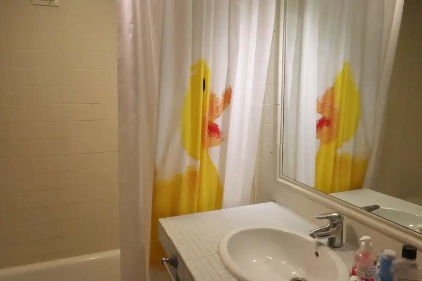 Baño de Casa adosada en venta en Rocafort con Aire acondicionado, Calefacción y Jardín privado