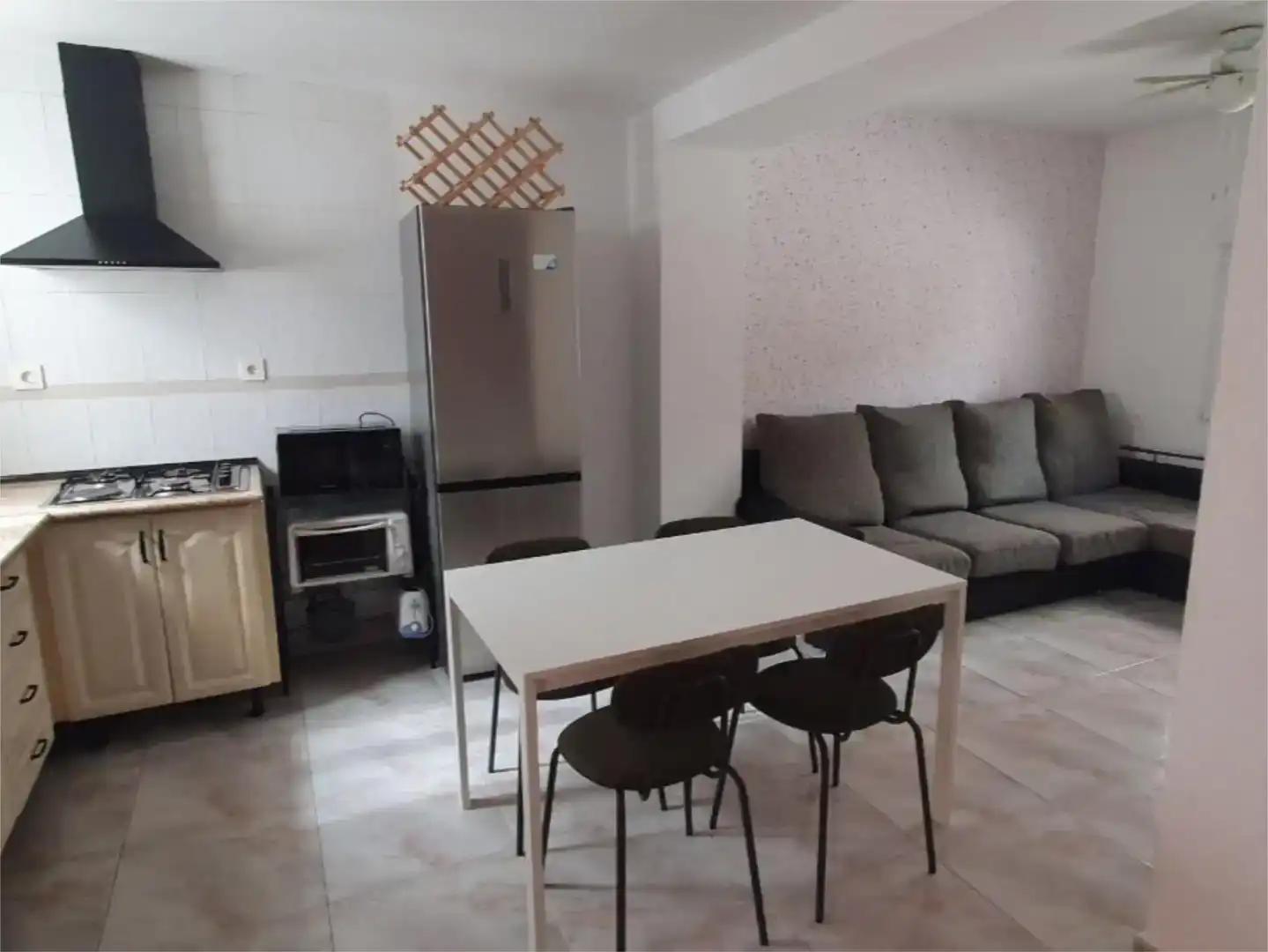 Fotografía del inmueble reportado: 1.200 €/mes — Barrio de Zaidín, Granada