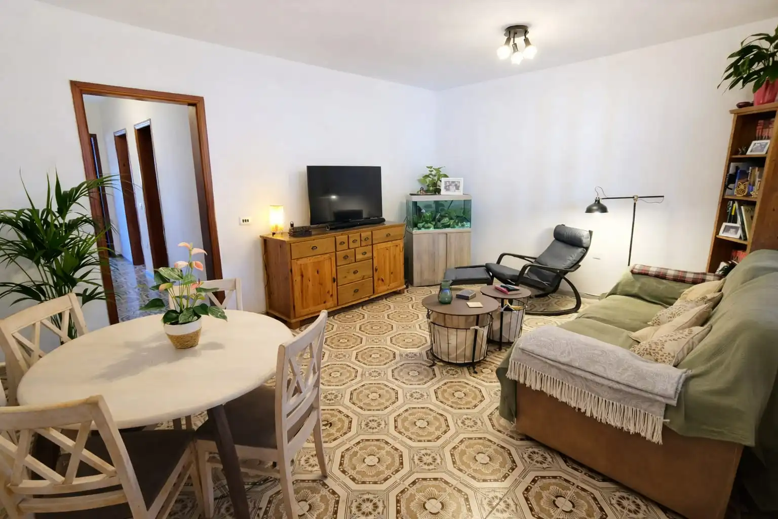 Sala d'estar de Casa adosada en venda en Candelaria amb Aire condicionat, Terrassa i Forn