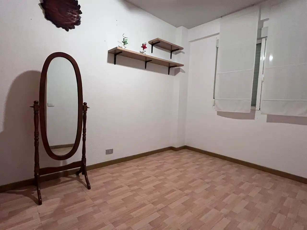 Pis de lloguer a Calle de Zazuar, Santa Eugenia