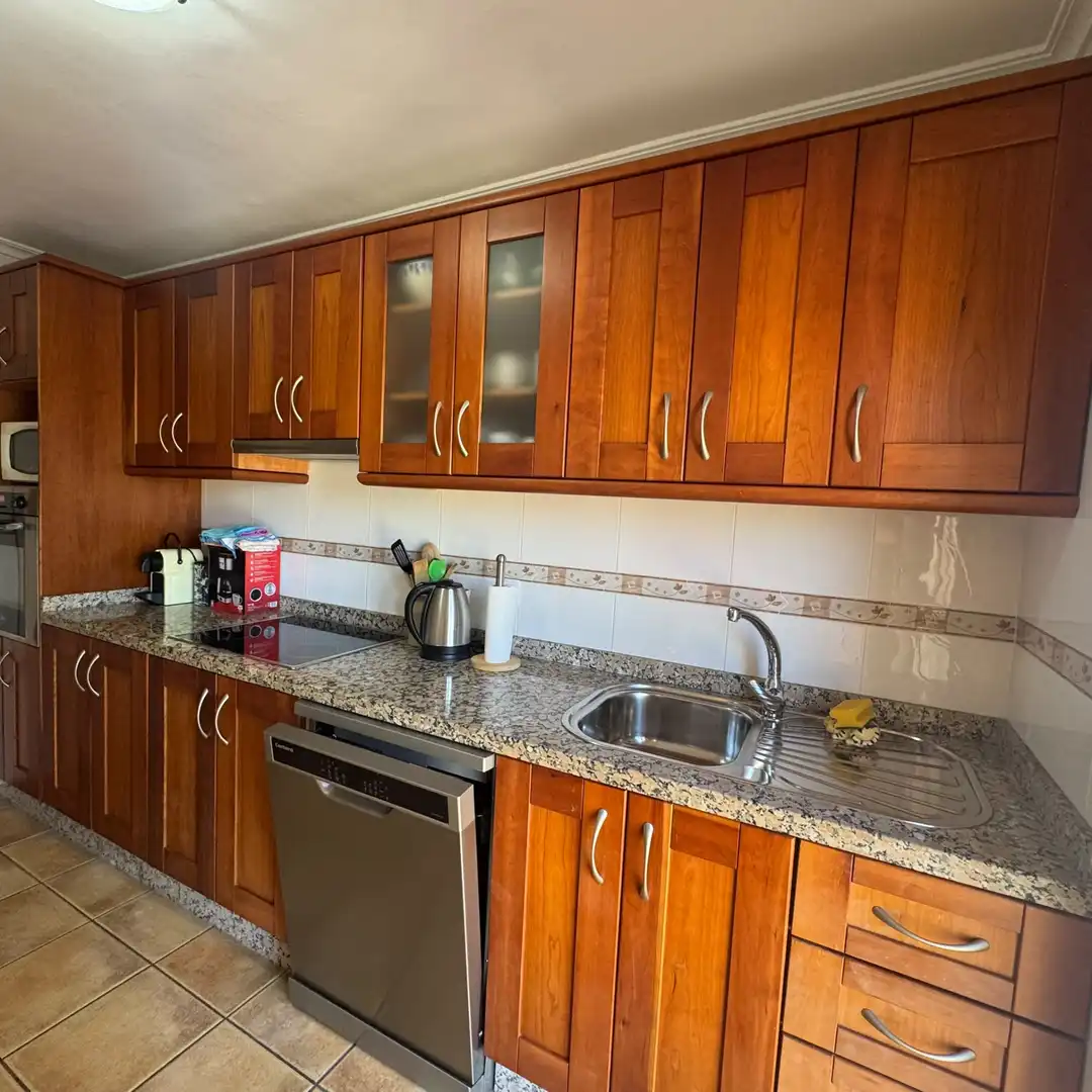 Cocina de Apartamento de alquiler en El Campello con Terraza, Amueblado y Horno