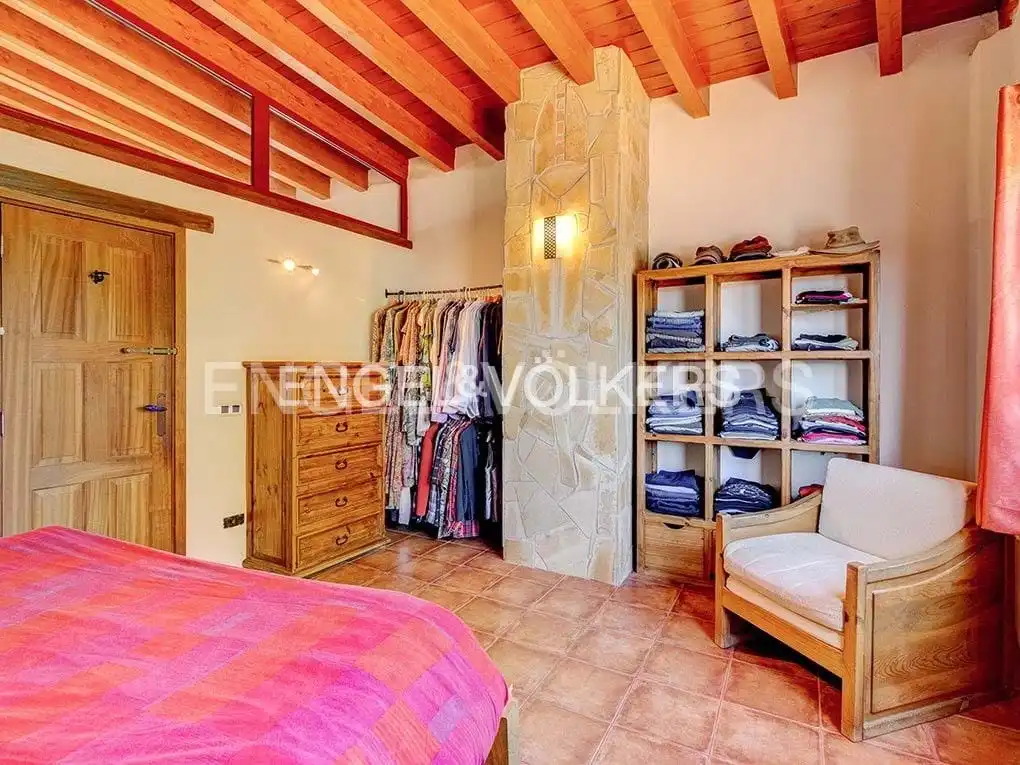 Houses for sale in Charco del Pino