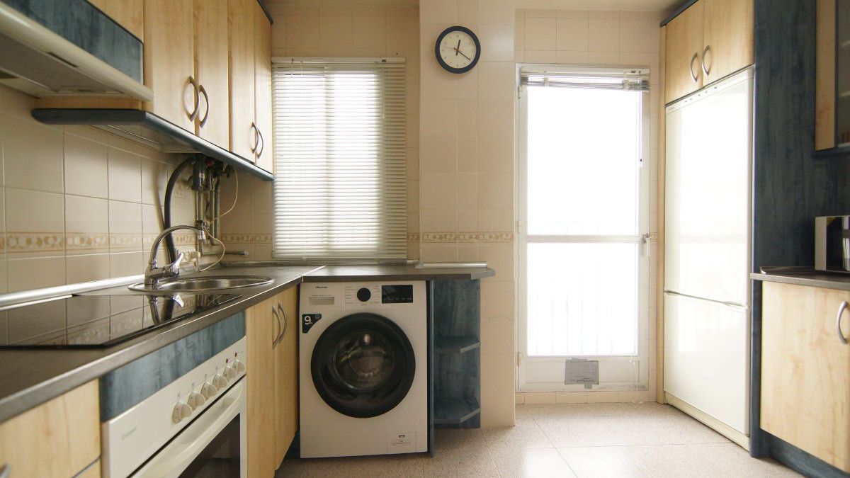Cuina de Pis en venda en Zamora Capital  amb Calefacció, Terrassa i Moblat