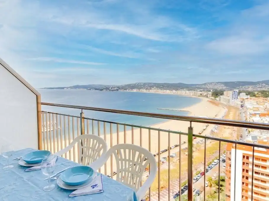 Wohnung mit Aufzug zum Verkauf in Passeig del Mar 3