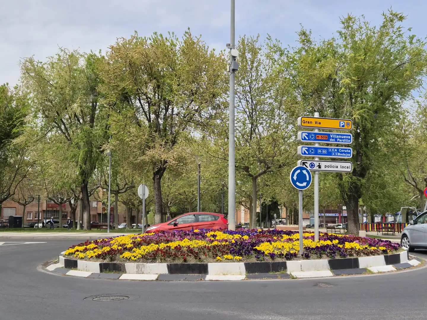 Parking de Local en venta en Majadahonda con Aire acondicionado y Calefacción