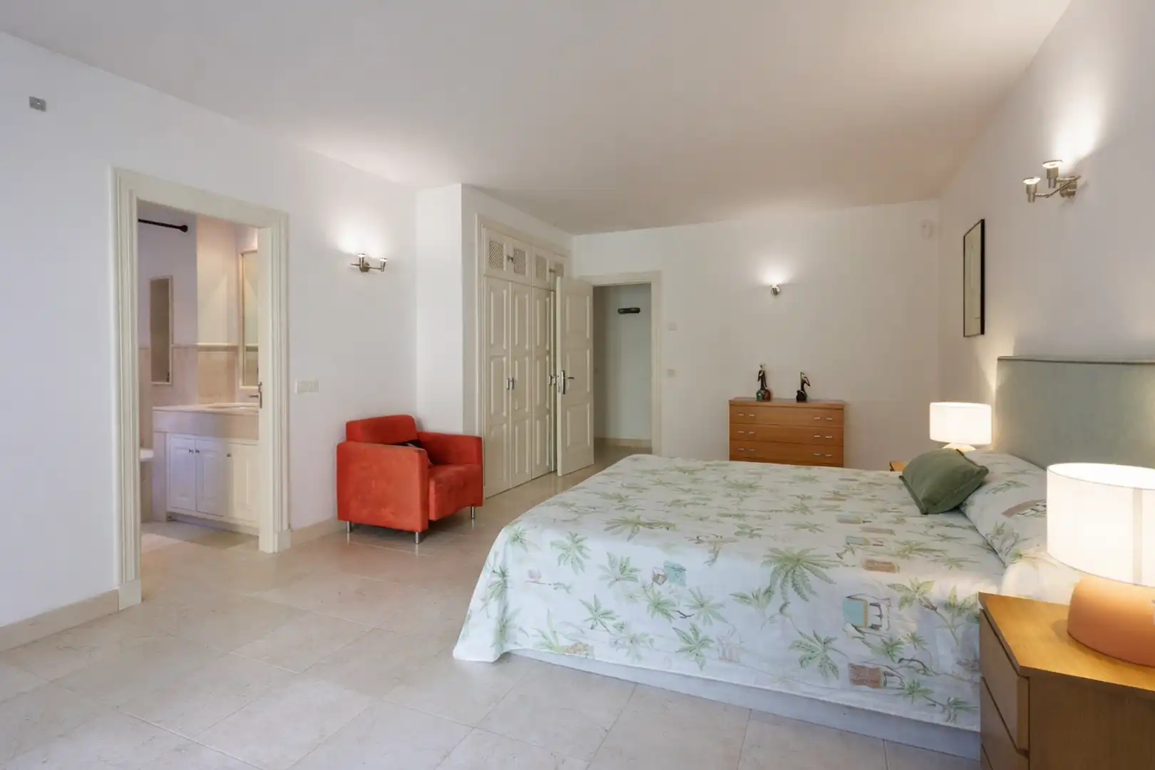 Habitación de Casa o chalet de alquiler en Estepona con Terraza