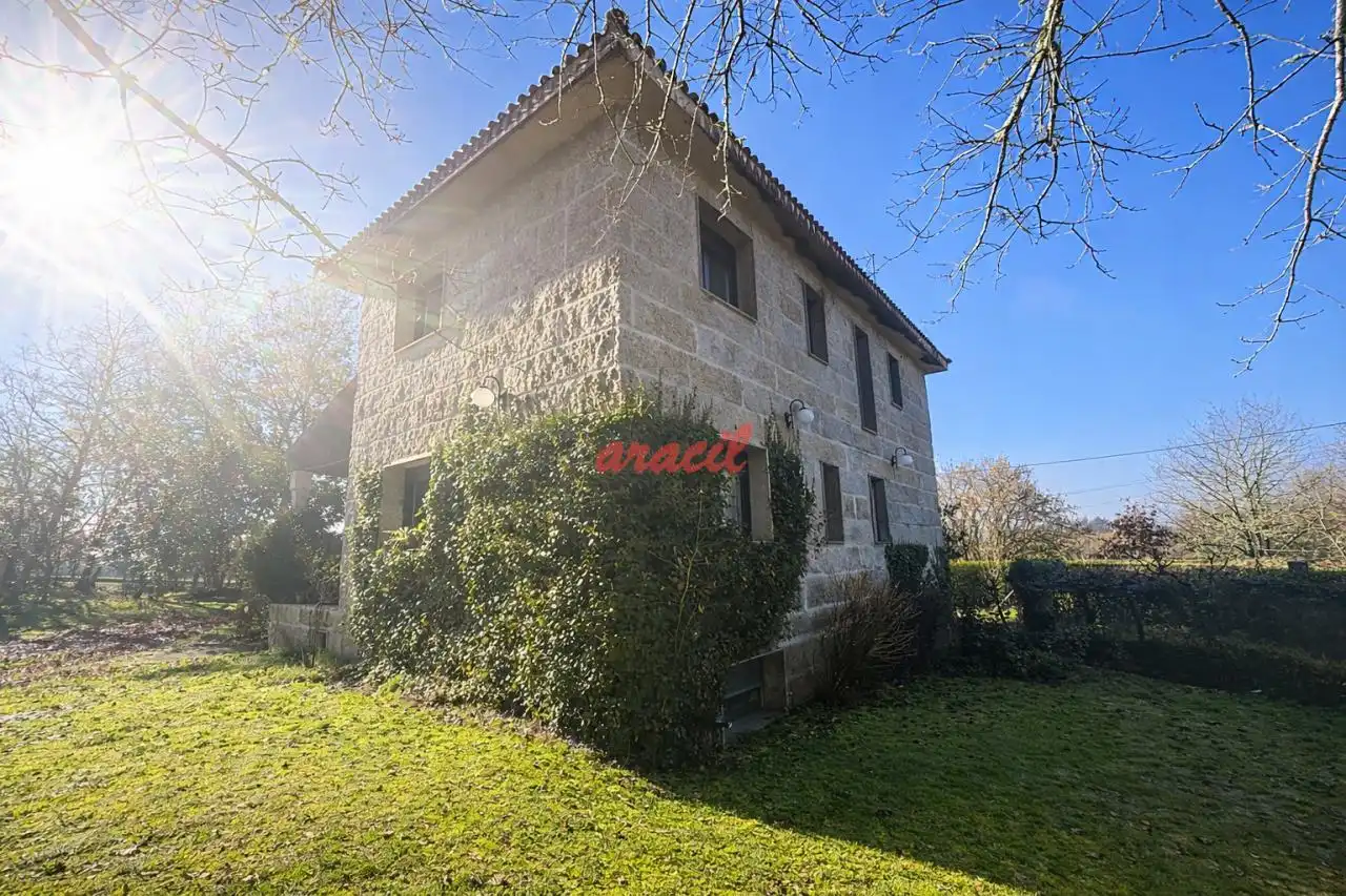 Xalet amb terrassa en venda a Amoeiro, imagen 5