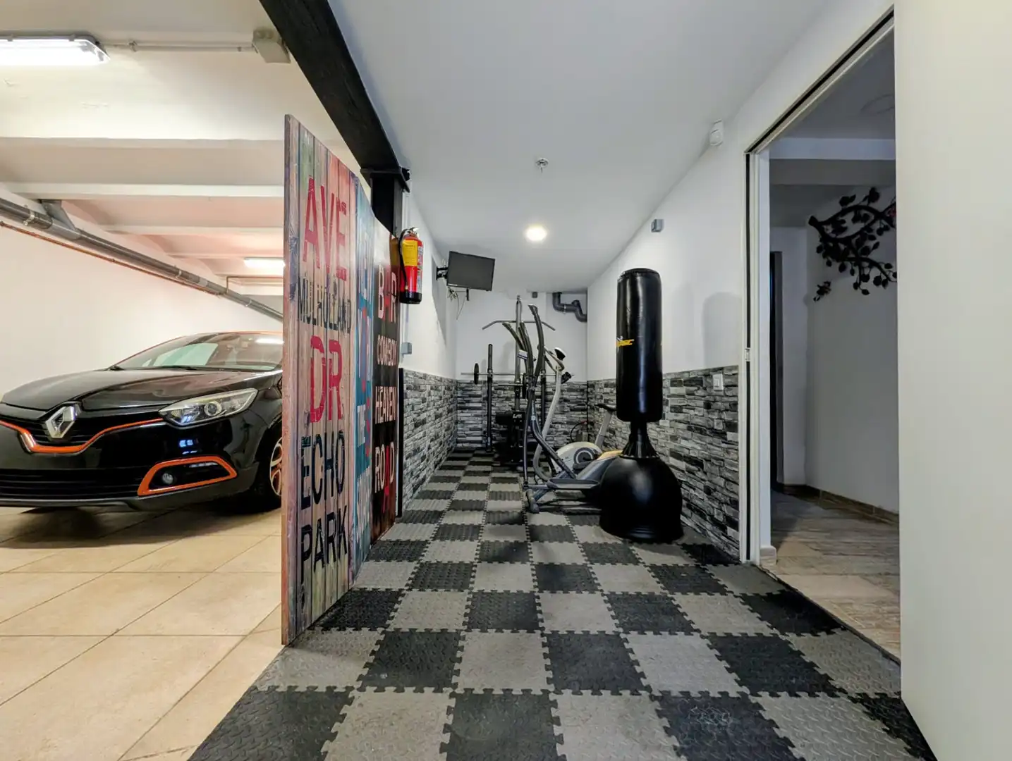 Casa adosada en venta en Badalona con Parquet, Terraza y Trastero