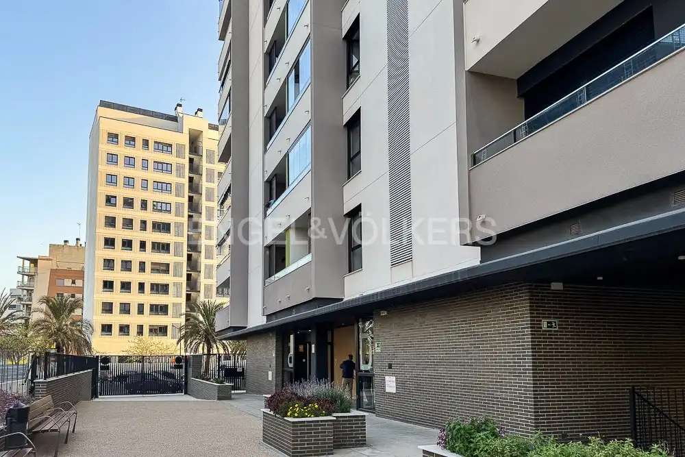 Flat with terrace to rent in C. de les Moreres, imagen 35